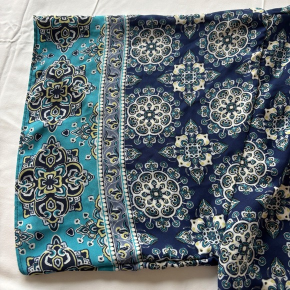 Womens Boho Hippie Artsy Blue Medallion Print V-Neck Tie Front Blouse Top  2X - Picture 5 of 11